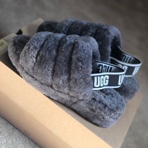 Ugg slides Grey